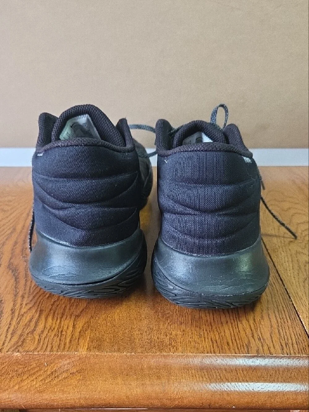 Nike Kyrie Flytrap 5Black Men's Low-Top Performance Basketball Sneakers